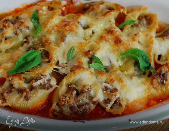 Фаршированные макароны под соусом бешамель Фаршированные макароны под соусом бешамель