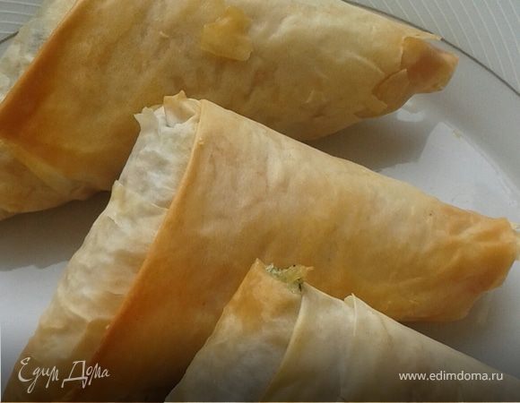 Конвертики из теста фило со шпинатом и картофелем Конвертики из теста фило со шпинатом и картофелем