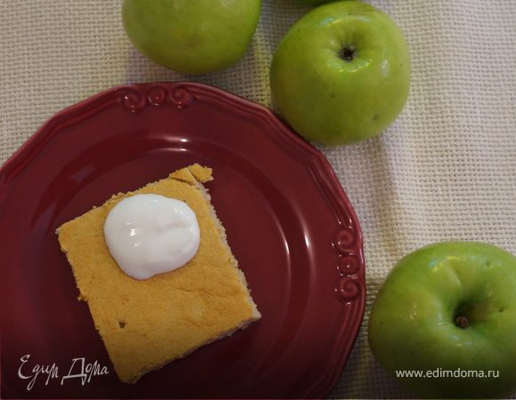 Нежная творожная запеканка с фруктами