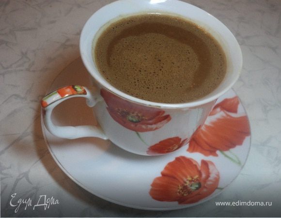 Кофе "Сказка" с черным шоколадом и сливками