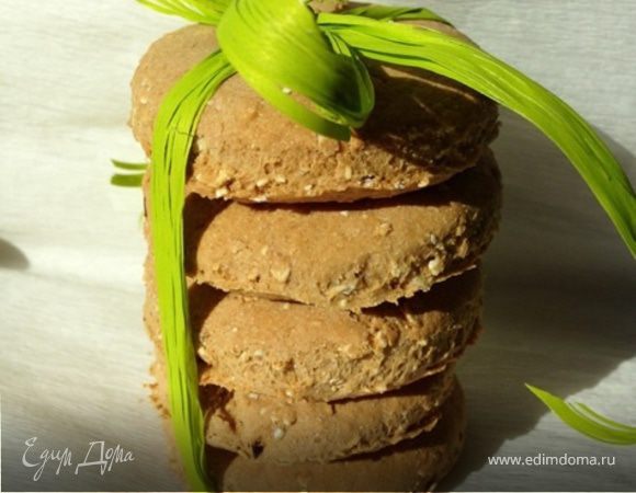 Коржики на сыворотке с вареньем Коржики на сыворотке с вареньем