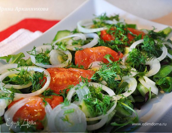 Салатный микс с теплыми помидорами Салатный микс с теплыми помидорами