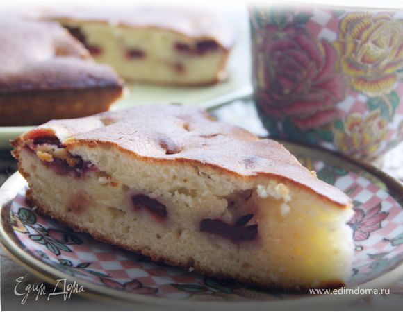 Сметанный пирог с клубникой Сметанный пирог с клубникой