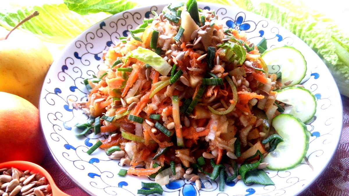 Салат с семечками "Интрига"