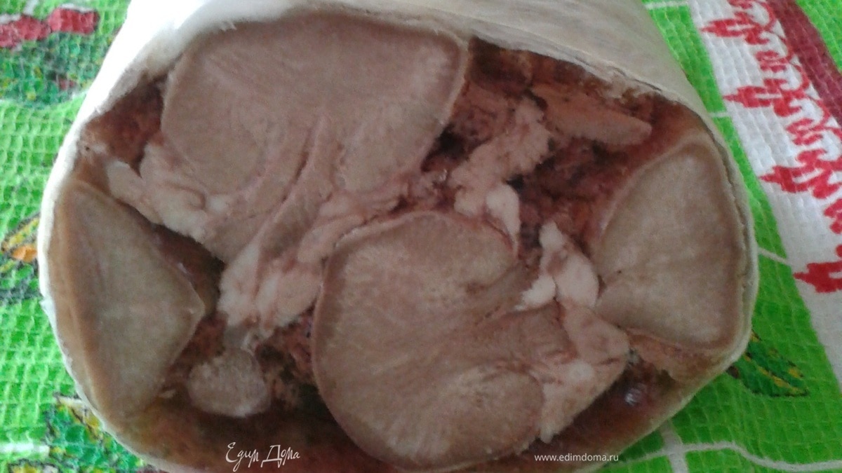 Языки свиные в желе