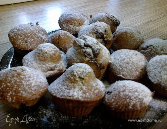 Кексы с шоколадом и вишней Кексы с шоколадом и вишней