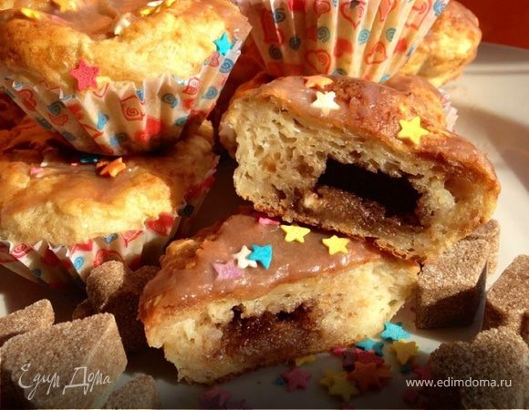Творожно-яблочные кексы с сахарно-коричной начинкой