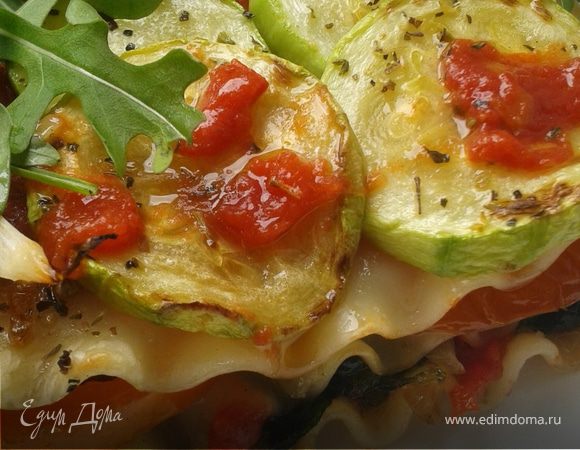 Лазанья с кабачками, шпинатом и сладким перцем