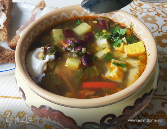 Борщ с щавелем и фасолью Борщ с щавелем и фасолью