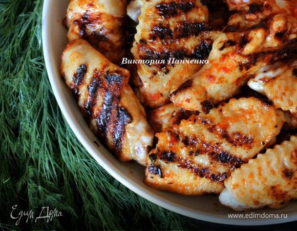 Куриные крылышки в остром томатно-яблочном маринаде
