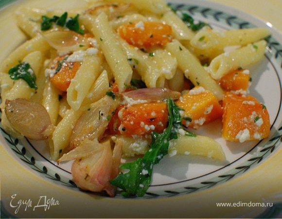 Паста с тыквой, руколой и творожным соусом Паста с тыквой, руколой и творожным соусом