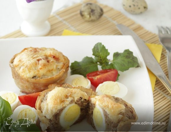 Мясные кексы с перепелиными яйцами Мясные кексы с перепелиными яйцами