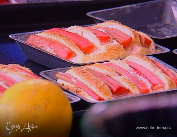 Творожные пироги с ревенем Творожные пироги с ревенем