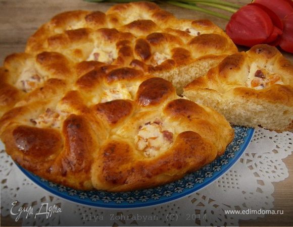 Пирог из картофельного теста с творогом и беконом Пирог из картофельного теста с творогом и беконом