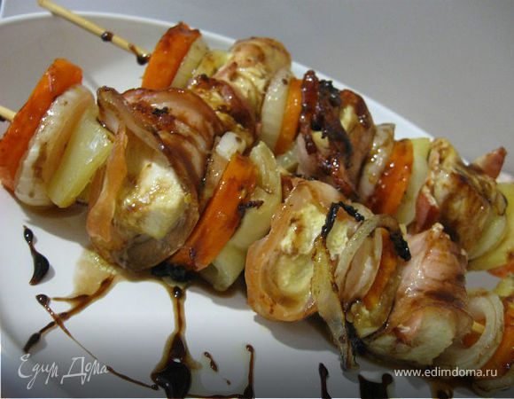 Шашлык из курицы с овощами