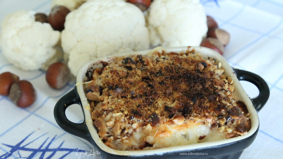 Запеканка из цветной капусты под фундучной корочкой