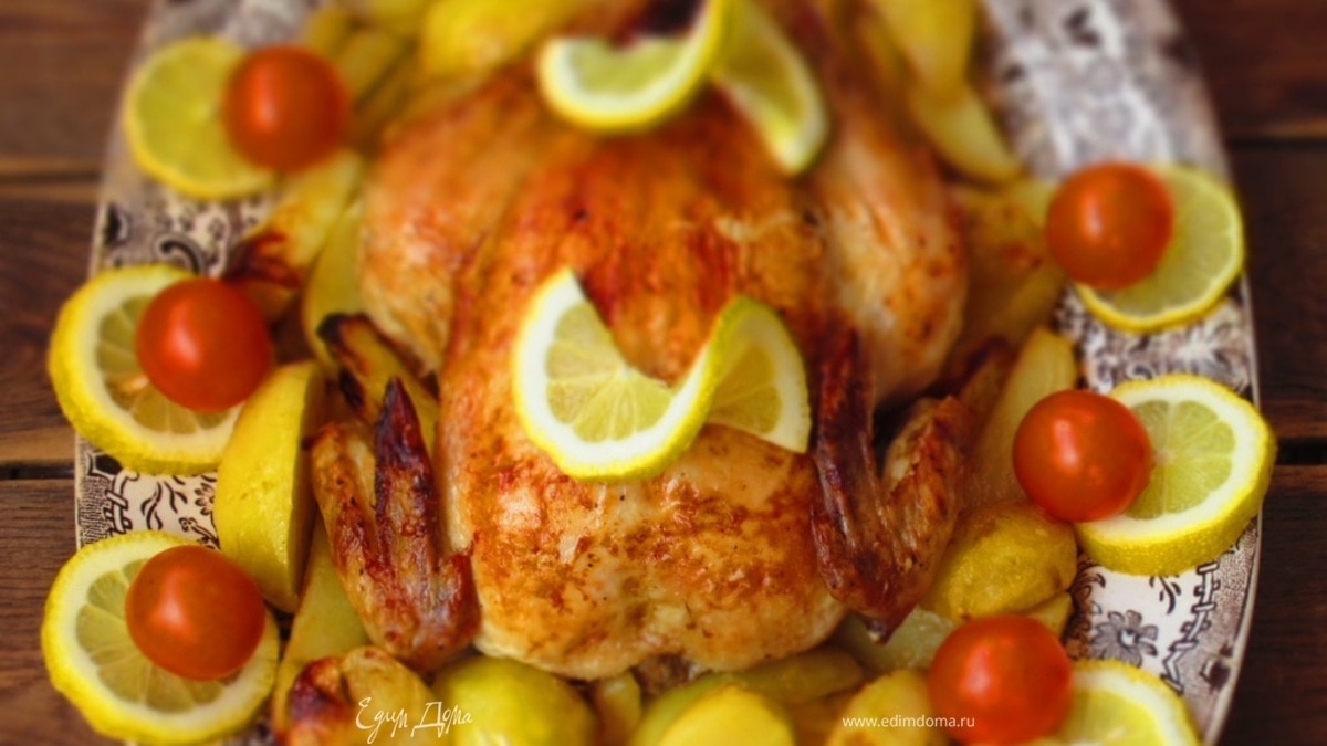 Курица, фаршированная лимонами