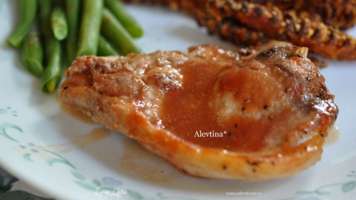 Свиные отбивные в томатном соусе