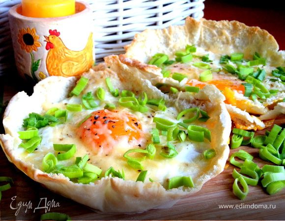 "Глазунья" в съедобной тарелке