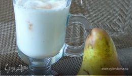 Молочный коктейль с грушей и корицей