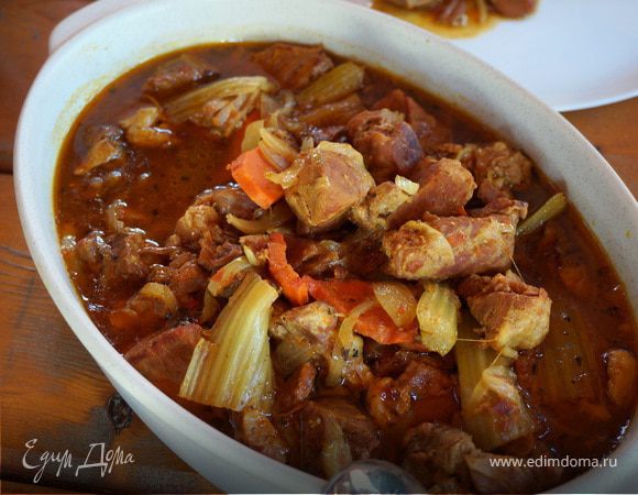 Свинина в сельдерее Свинина в сельдерее