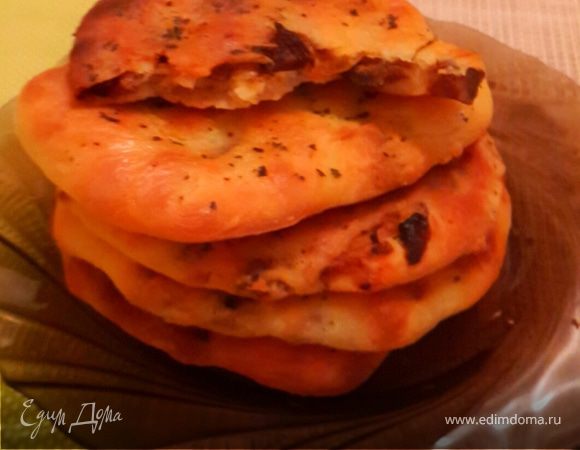 Осетинские лепешки с начинкой Осетинские лепешки с начинкой