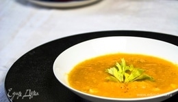 Тыквенный суп с сельдереем и апельсином