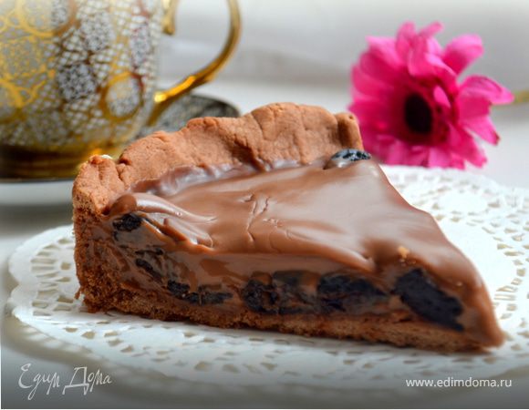 Тарт с черносливом и нежнейшим шоколадным ганашем