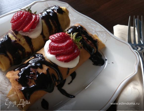 Блинчики с клубникой и заварным кремом Блинчики с клубникой и заварным кремом