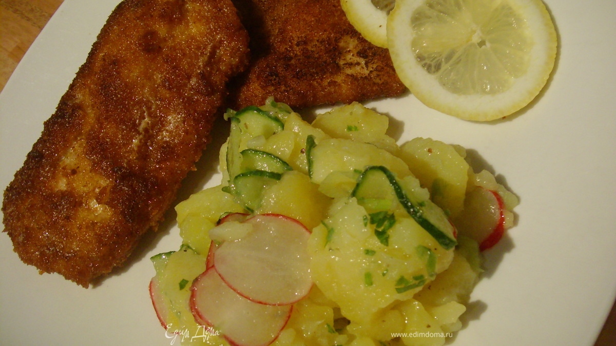 Венский шницель с картофельным салатом