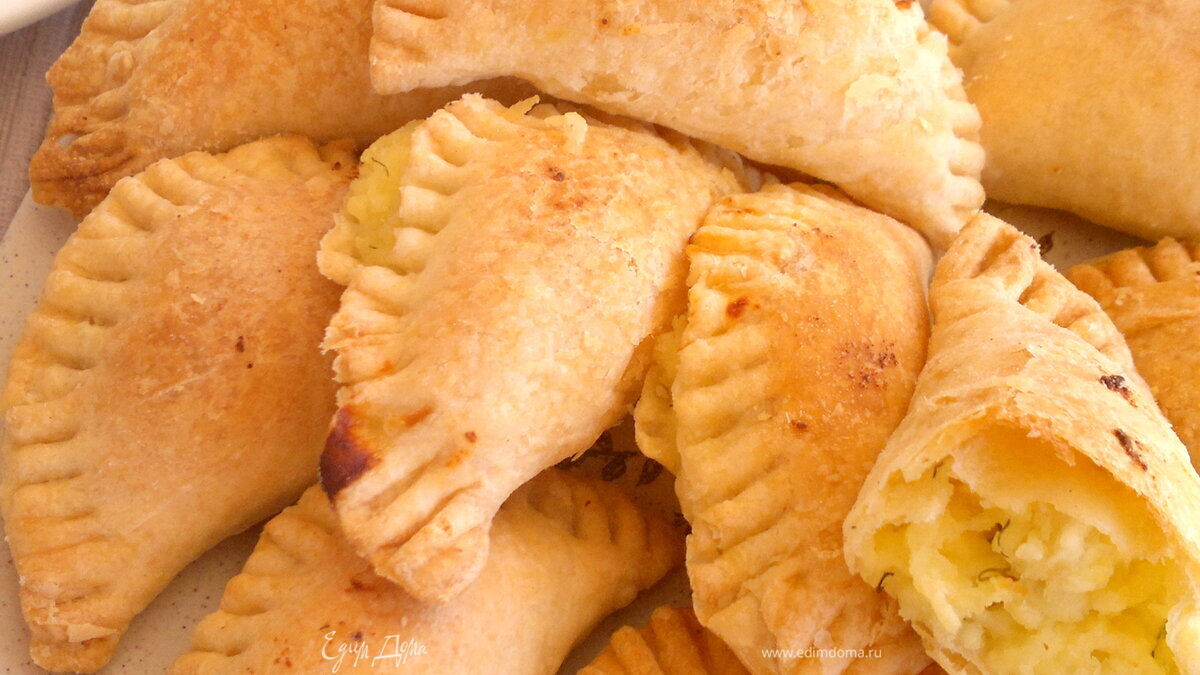 Сырные пирожочки (τυροπιτάκια)