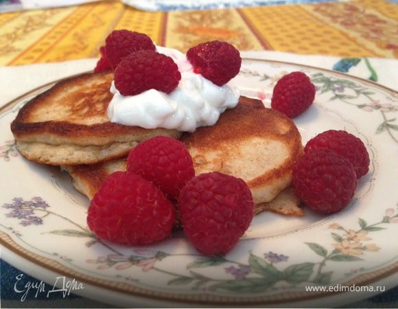 Банановые оладьи на ржаной муке Банановые оладьи на ржаной муке