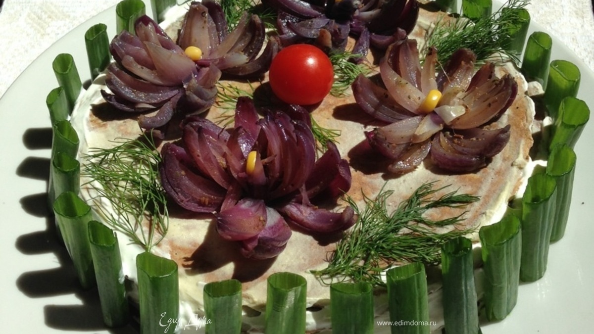 Печеночный торт с яблочным кремом