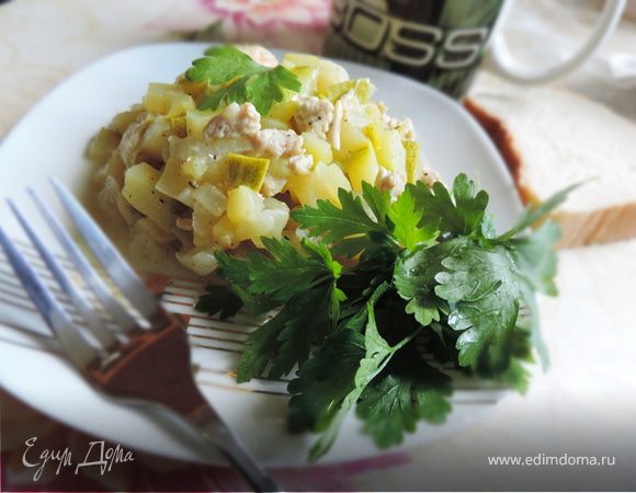 Пикантные хрустящие кабачки с индейкой