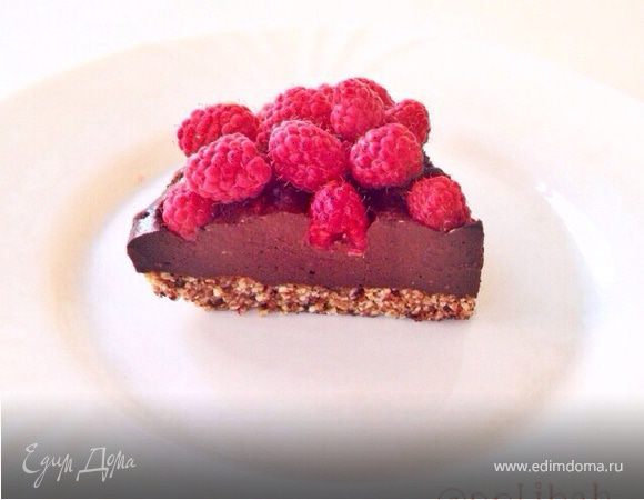 Шоколадный веганский торт