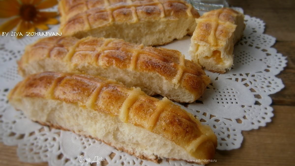 Булочки с заварным кремом и персиком