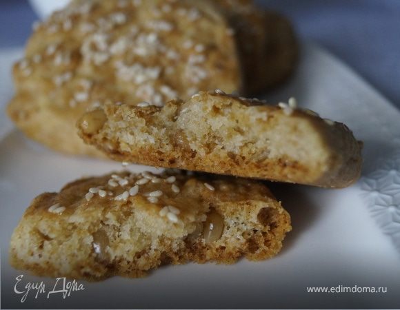 Мягкое печенье с сыром и кедровыми орешками Мягкое печенье с сыром и кедровыми орешками