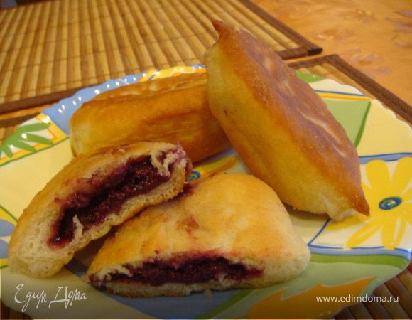 Пирожки с черемухой