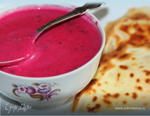 Суп-пюре из свеклы с яблоками и крем-сыром Суп-пюре из свеклы с яблоками и крем-сыром