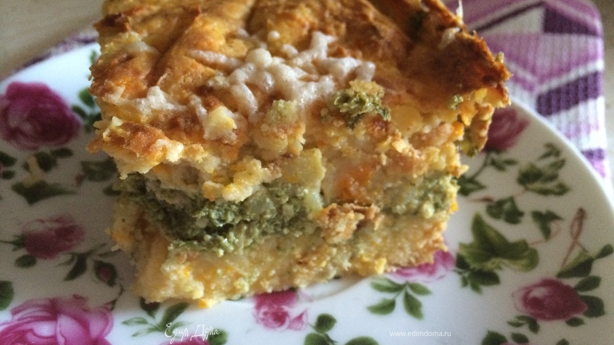 Картофельная запеканка с курицей и шпинатом