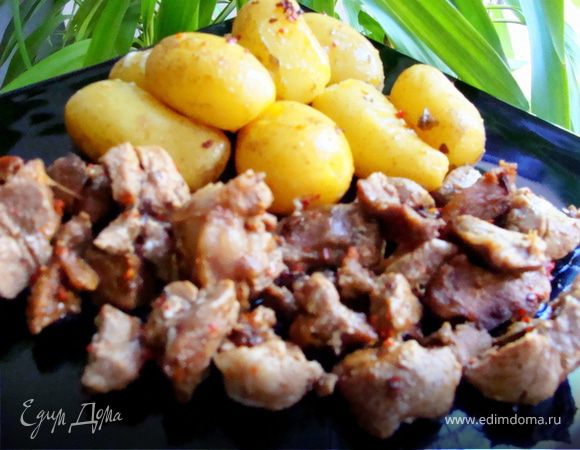 Азу из индейки с запеченным картофелем