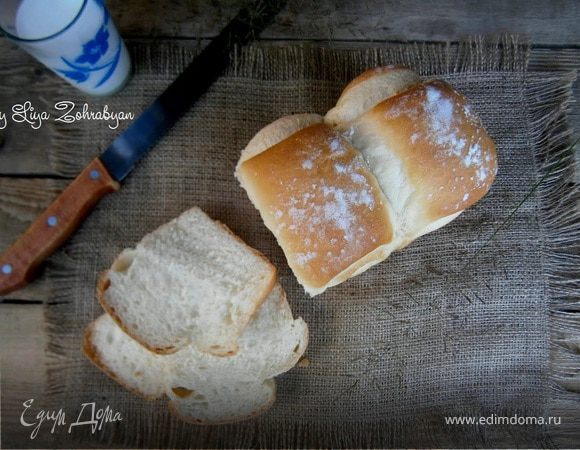 Белый хлеб на молоке