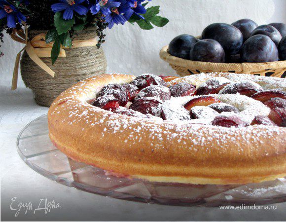 Улитка с маком и сливами