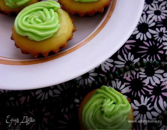 Лимонные кексы с мятным кремом