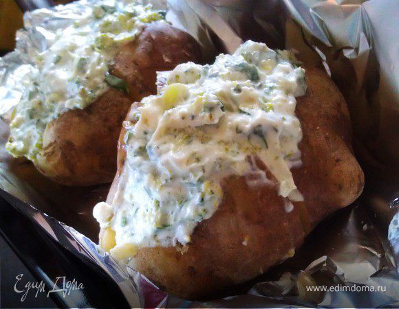 Картофель, фаршированный брокколи и сыром Картофель, фаршированный брокколи и сыром