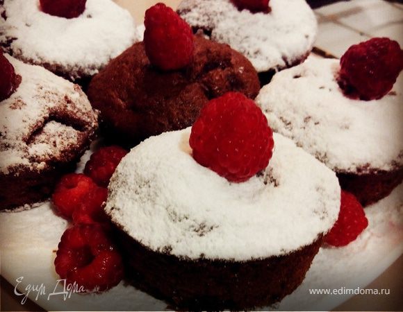 Шоколадные маффины с малиной Шоколадные маффины с малиной