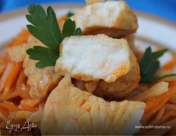 Голубая акула в овощах