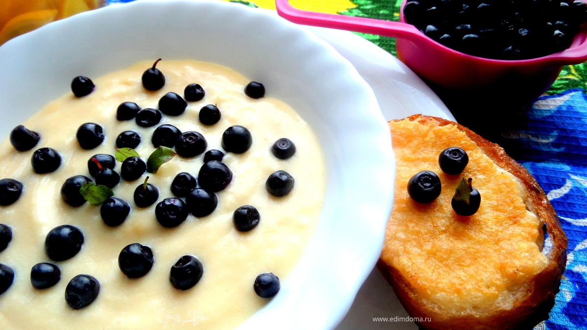Крем-десерт с черникой