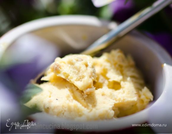 Мороженое с фундуком Мороженое с фундуком