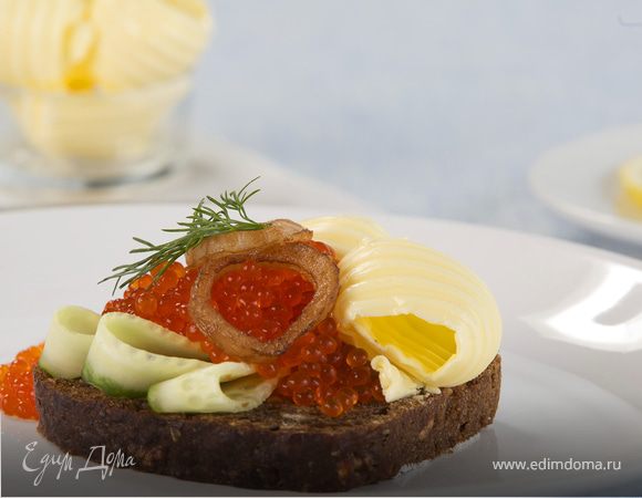 Бутерброд с икрой